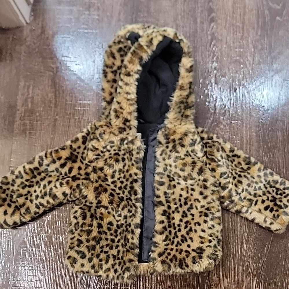 Baby Gap Cheetah Faur Fur Coat with Hood - Picture 10 of 16
